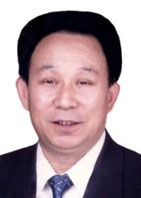 潍坊市硬笔书法家协会第一届主席，第二届荣誉主席高华忠